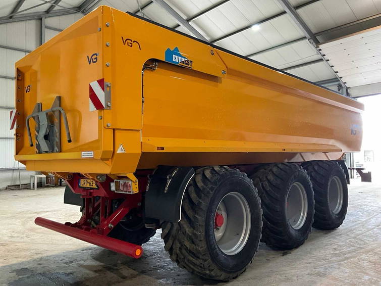 VGM Everest 28 3