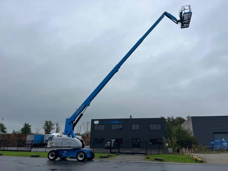 JLG 860SJ 9