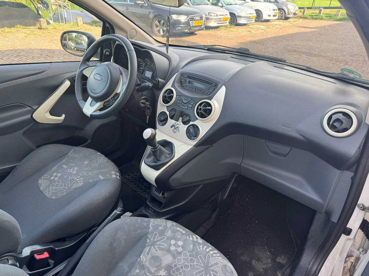 Ford Ka 1.2 Comfort s/s 7