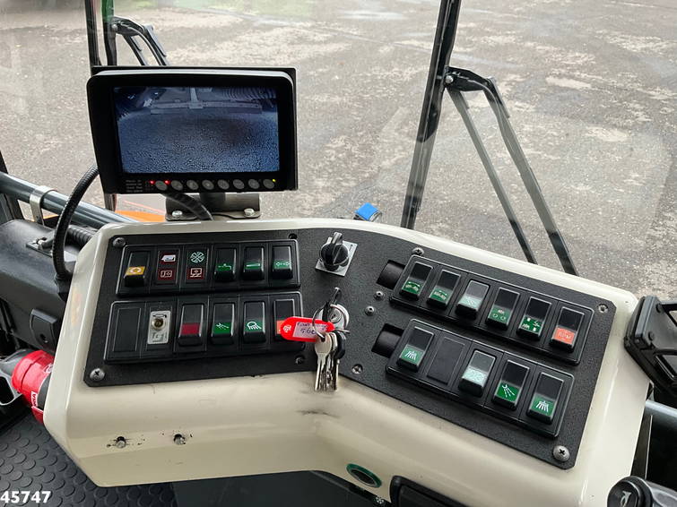 Ravo 580 with 3-rd brush 15