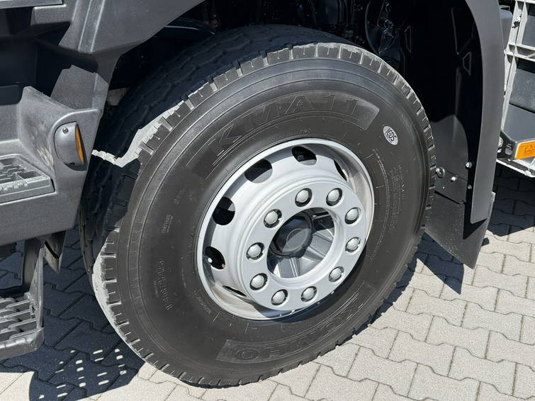 Renault C460 Comfort 8X4 5