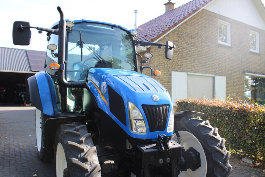 New Holland T4.85 T4 8