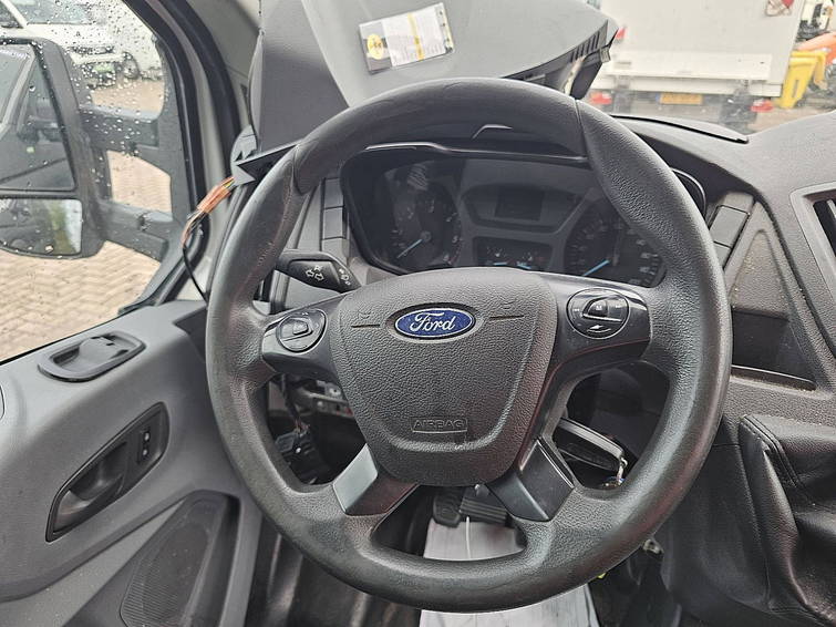 Ford Transit 2.0 Bakwagen Laadklep 10