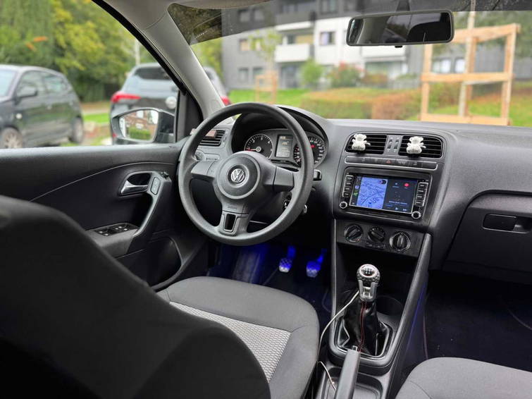Volkswagen Polo 13