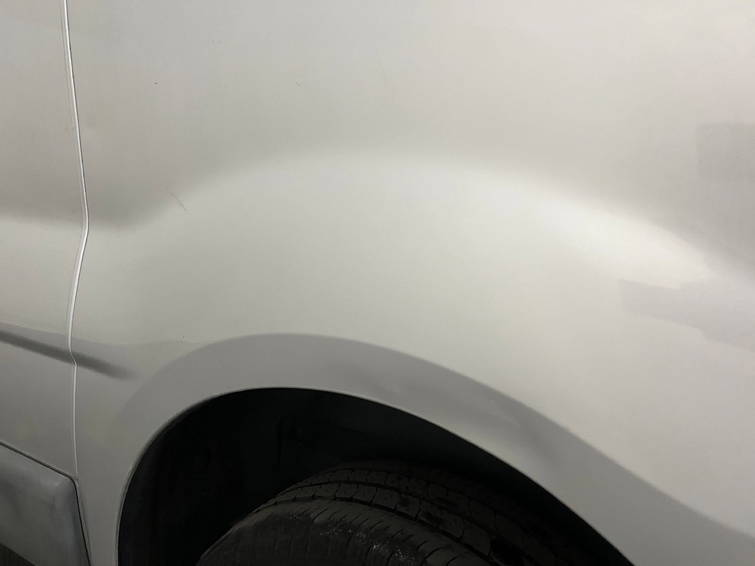 Renault Trafic 2.0 dCi T27 L1H1 Générique - Schade 12