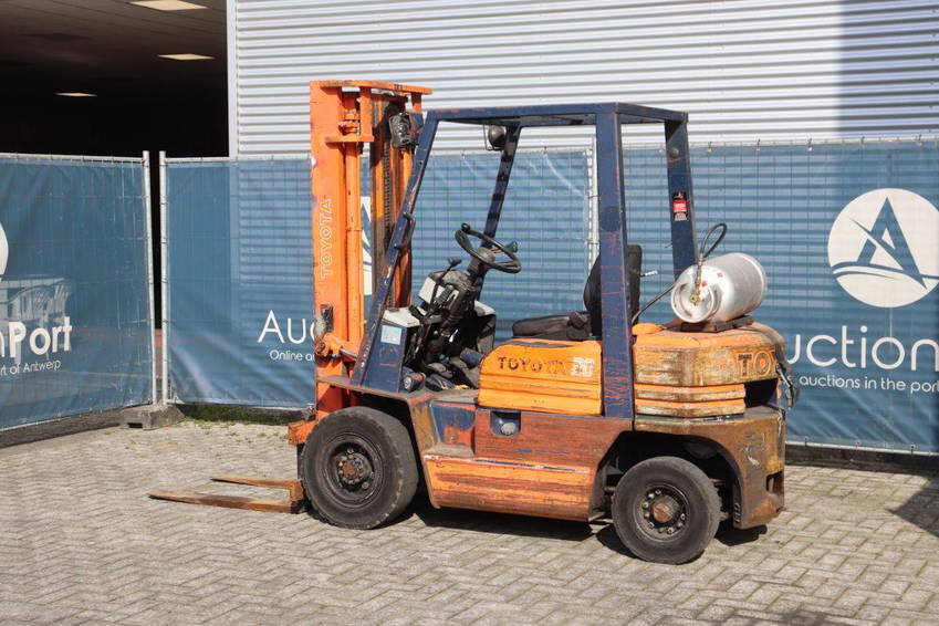 Toyota 42 5F GF 20 3