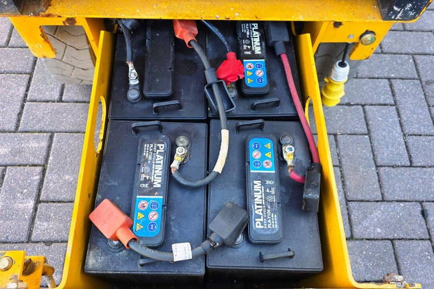 Haulotte Compact 8 Electric, 8.2m Working Height, 350kg Cap 7