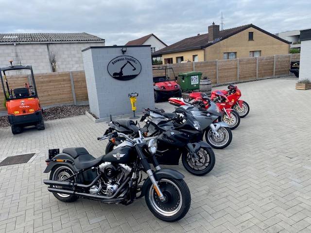 Ducati Monster 1200S 19