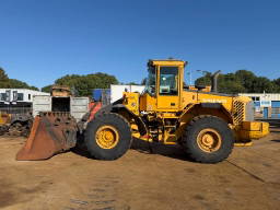 Volvo L120 E