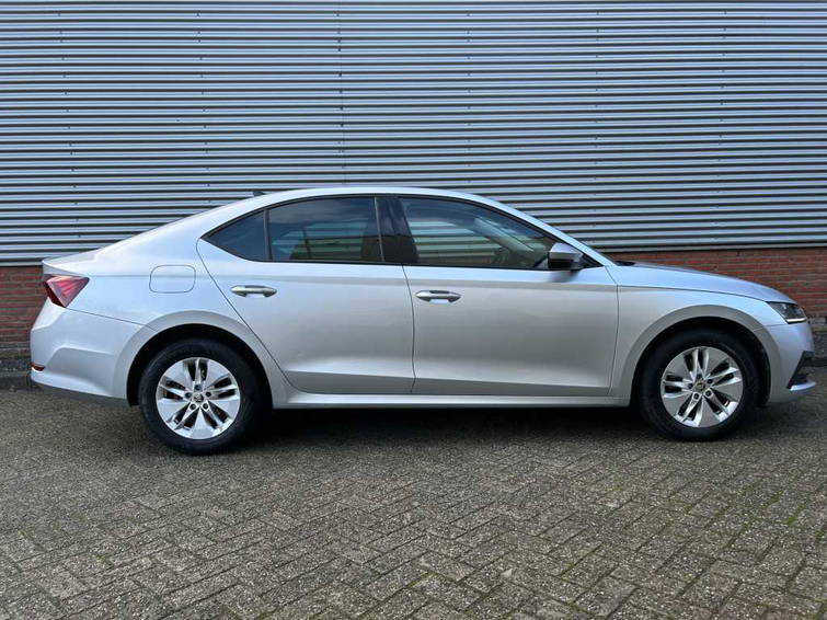 Škoda Octavia 1.0 e-TSI BnsEdition 3