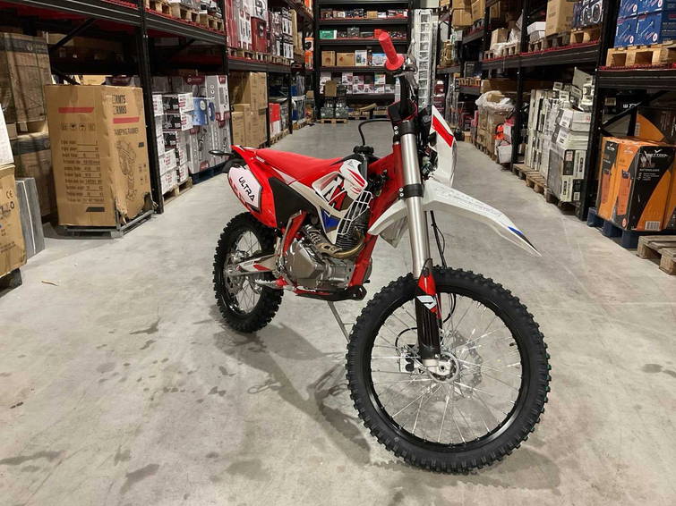 Diversen Thunder 300 rood Ultra Cross Thunder 300 rood AGB40-1 5