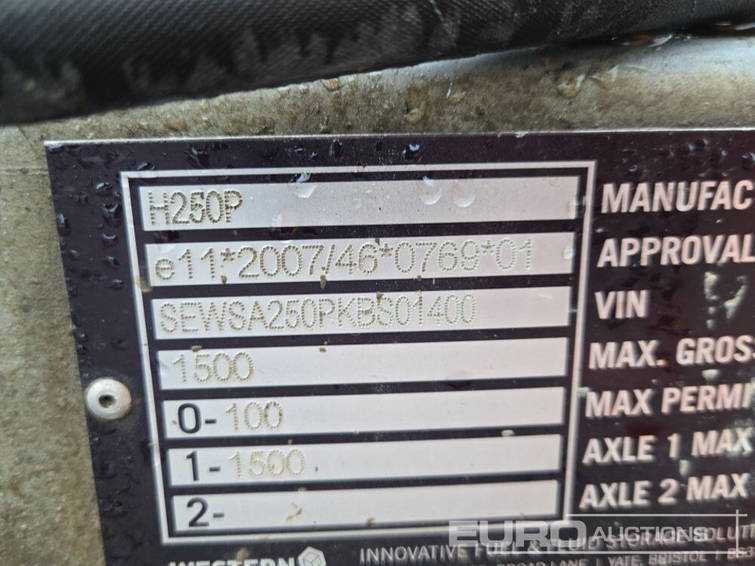 Diversen Single Axle Plastic Water Bowser, Yanmar Pressure Washer 18