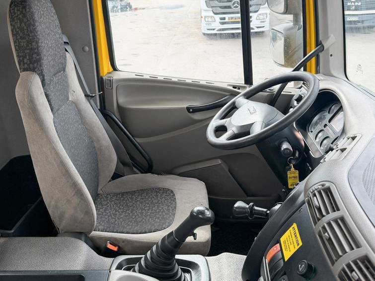 DAF CF 85.430 Pritsche 7,70 m + Kran 8x4 19