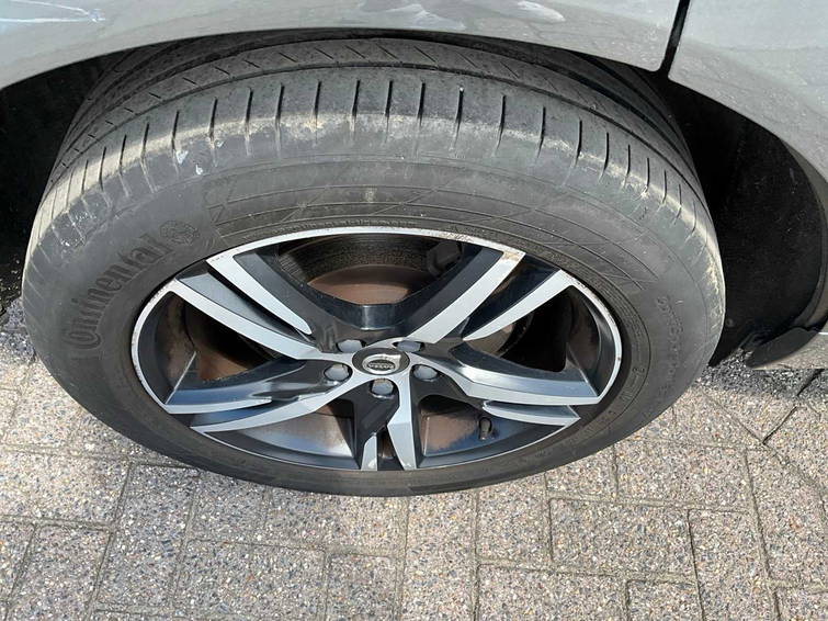 Volvo XC60 21