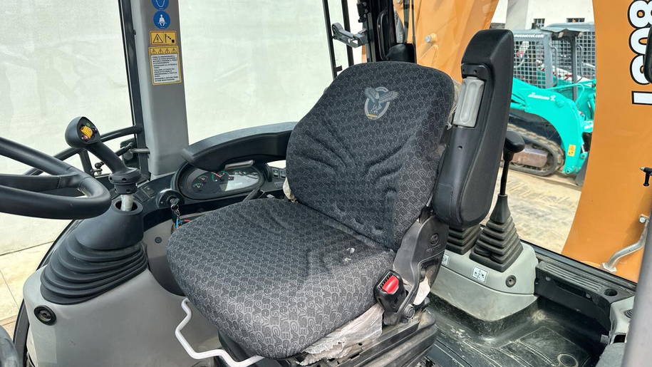 Case 580ST 4x4 15