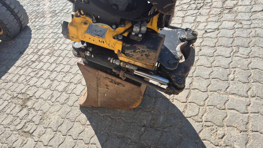 Volvo EW 60 E 8