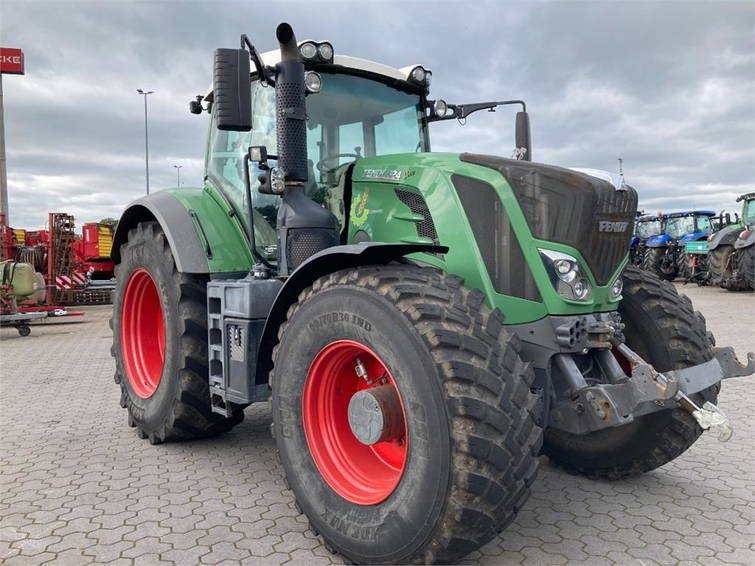 Fendt Vario 824 S4 4