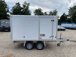 gesloten aluminium aanhanger 2700 kg