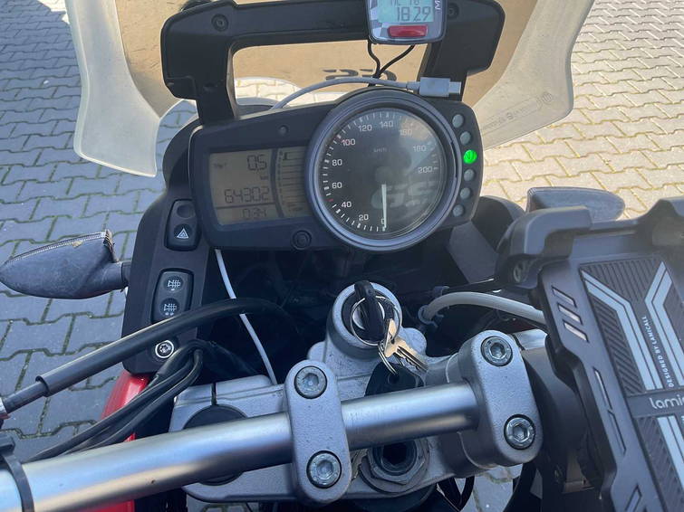 BMW G 650 GS 10