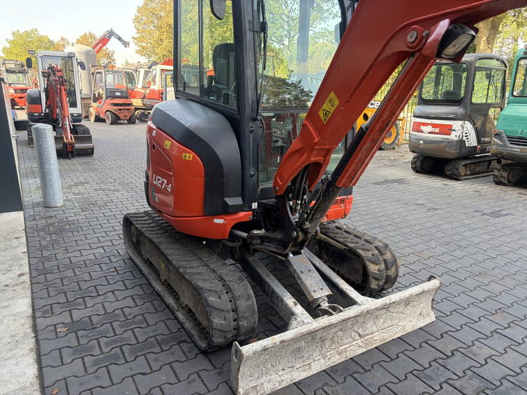 Kubota U27 minigraver/graafmachine 7