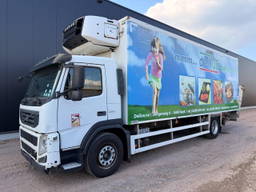 Volvo FM 330 19T Frigo - Carrier Supra 950MT + Lift - Belgian Truck