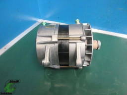 Iveco Bosch Part NR. 0 120 689 524 T1-28V 53/100A Nieuwe