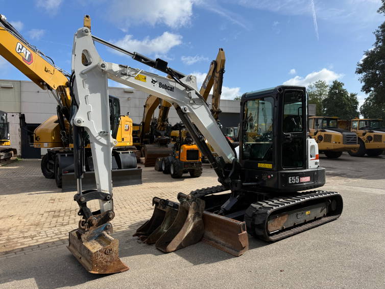 Bobcat E55 1