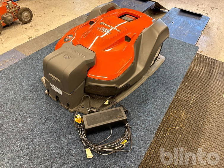 Husqvarna Automower 550 1