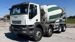 Iveco Trakker 410