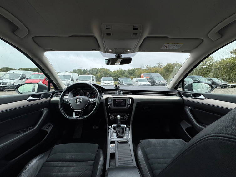 Volkswagen Passat 1.4 TSI ACT 150PS DSG7 Highline | 59161 Highline 24