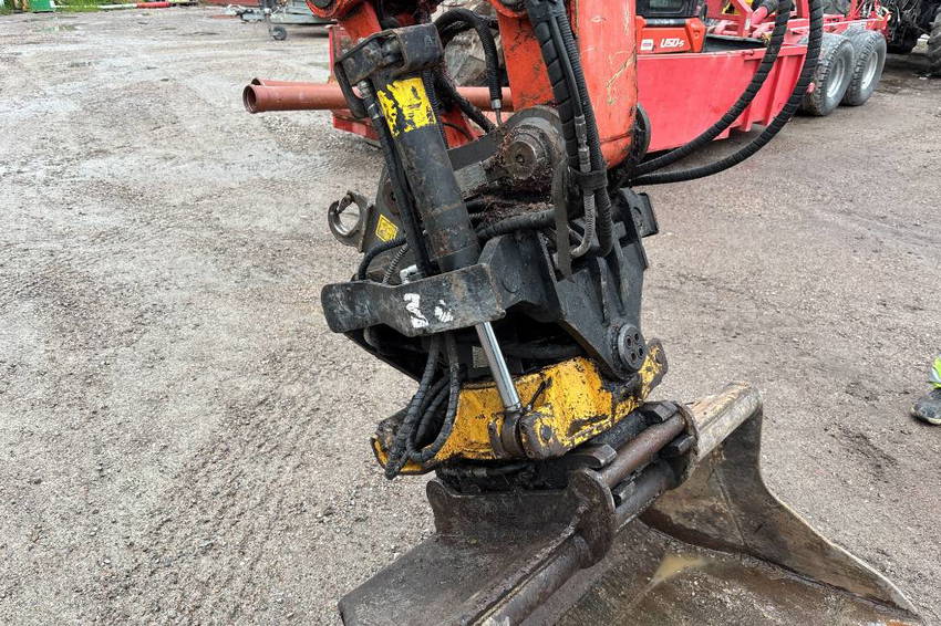 Kubota KX080 24