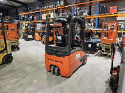 Linde E16 -02