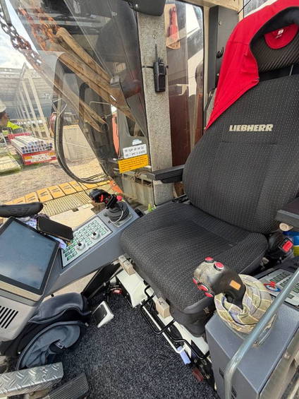 Liebherr LR1160 15