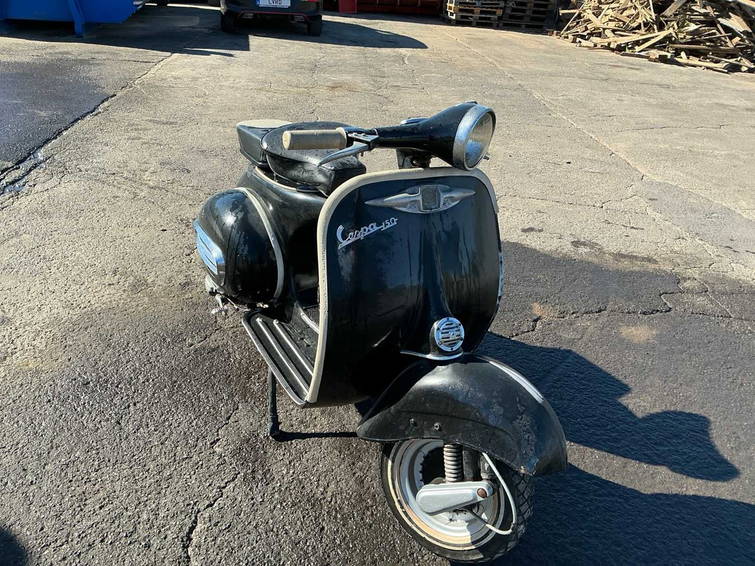 Piaggio Vespa 150 Super 3