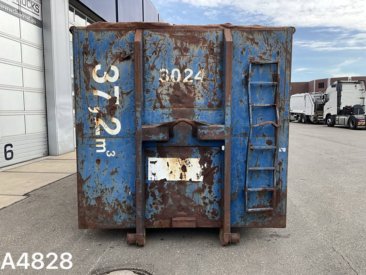 Diversen Container 33m 6