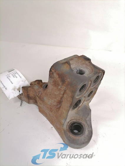 DAF Engine bracket 1