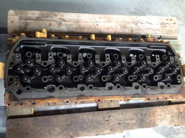 Caterpillar Cylinder Head Caterpillar C11 342-9075 Rebuild 1