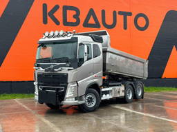 Volvo FH 540 6x4 Tandem Axle Lift / BOX L4937 mm