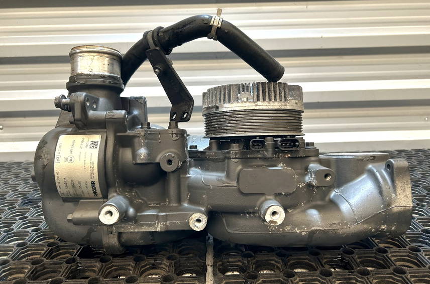 DAF DAF XF 106 480 Coolant Pump 2126307 2407423 1