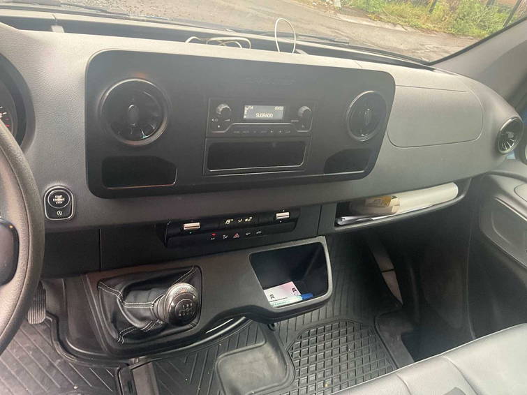 Mercedes-Benz Sprinter 906BB35 15