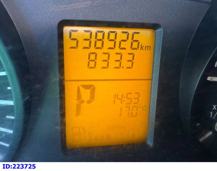 Mercedes-Benz Sprinter 516 16