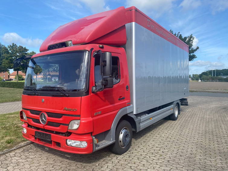 Mercedes-Benz Atego 818 L Möbelkoffer TOP 5