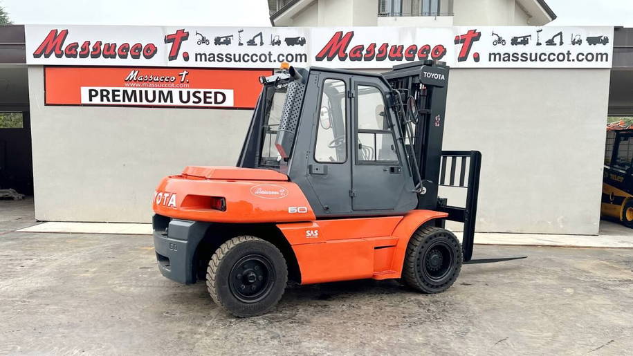 Toyota 50-5FD60 12