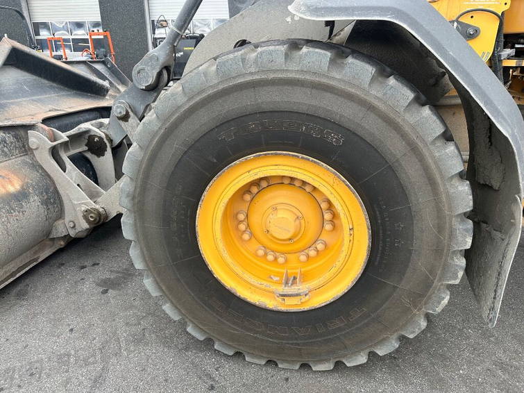 Volvo L120 Hjullæsser 15