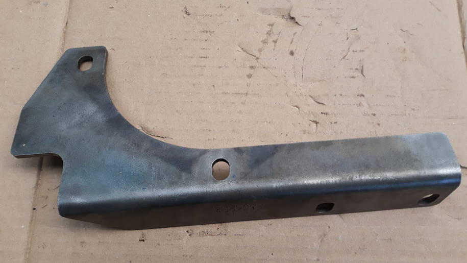 Cummins Bracket,Pump 4007215 NEW 1