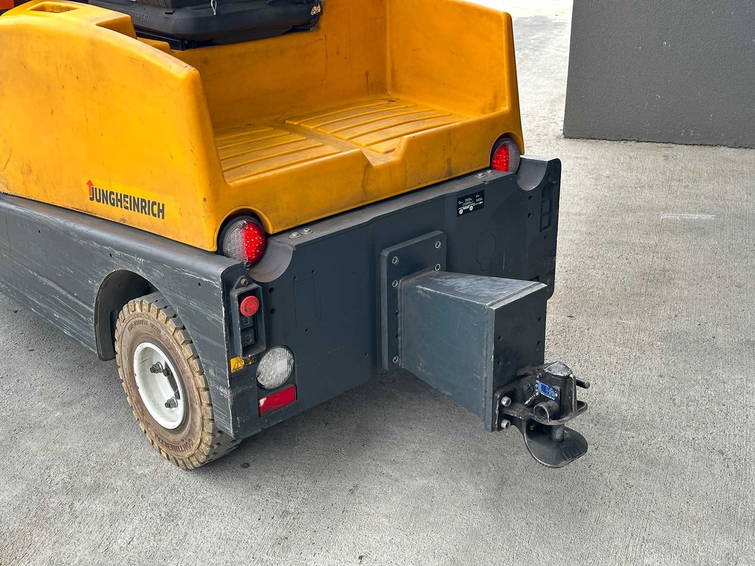 Jungheinrich EZS 570 5