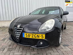 Alfa Romeo Giulietta 1.4 T Business Executive - Rondom gebruikersschade, Auto start Niet