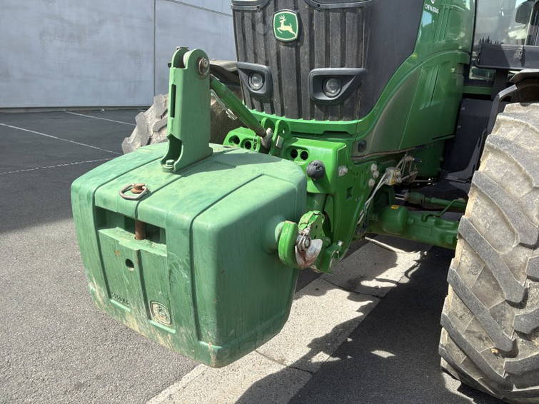 John Deere 6195M 25