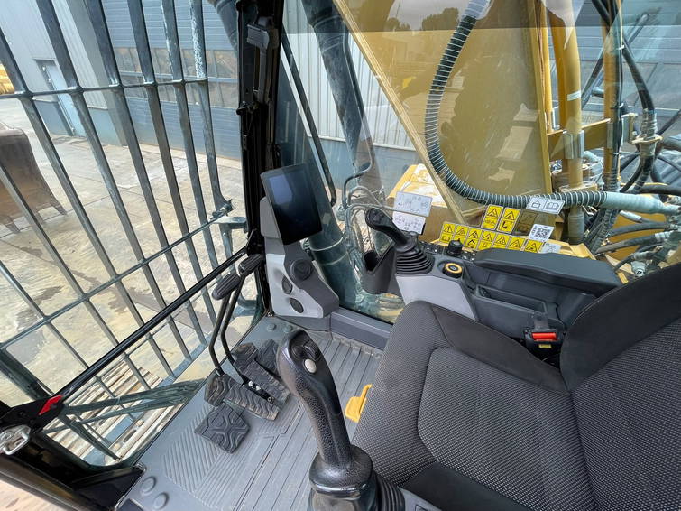 Caterpillar 330 07A 21