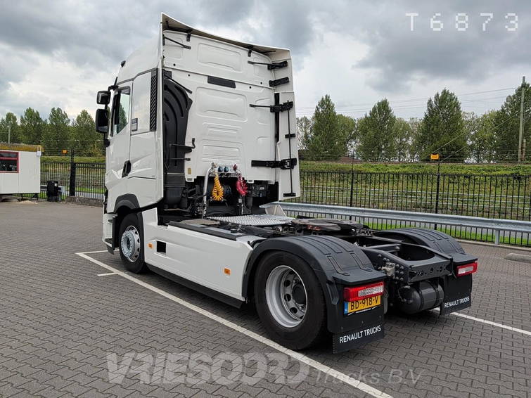 Renault T480 2